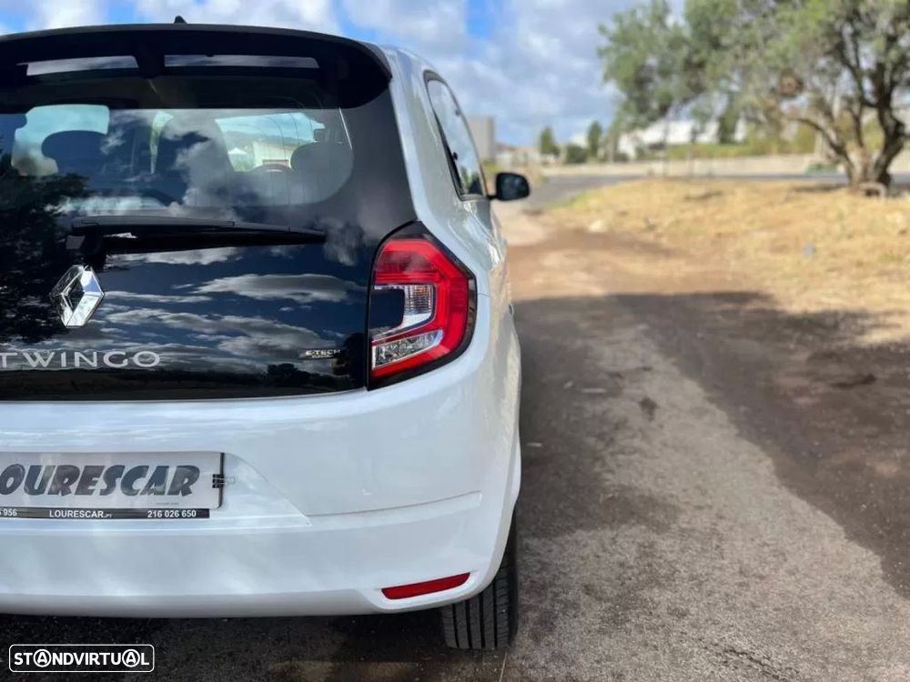 Renault Twingo Z.E. 22 Intens - 16