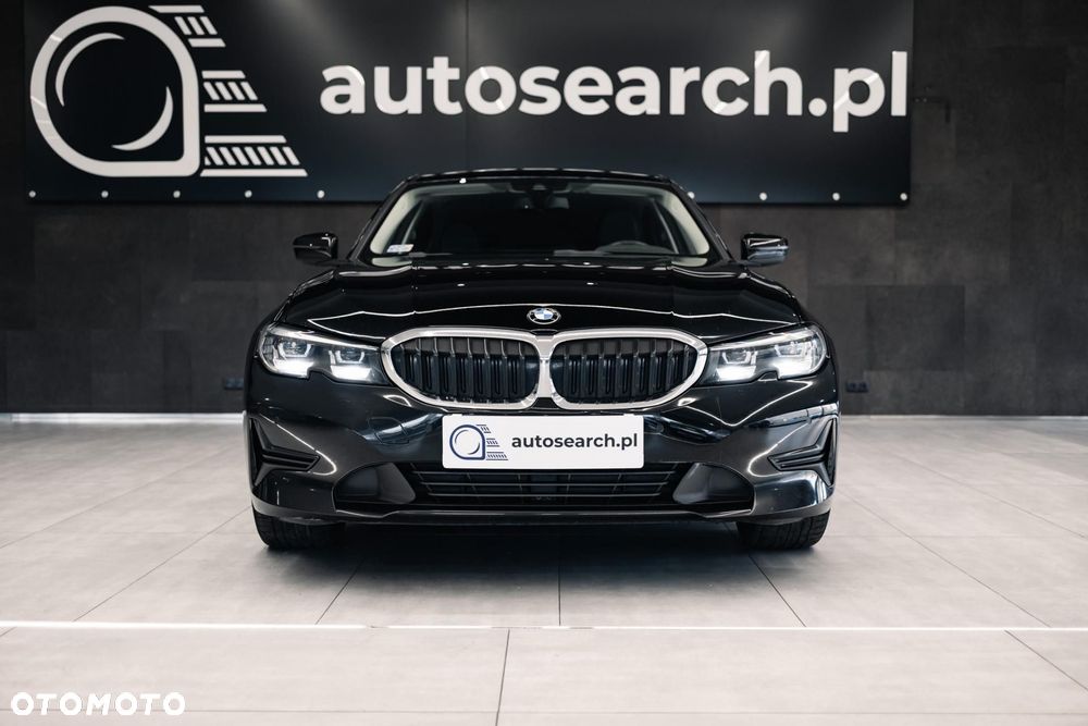 BMW Seria 3 330i Advantage - 3