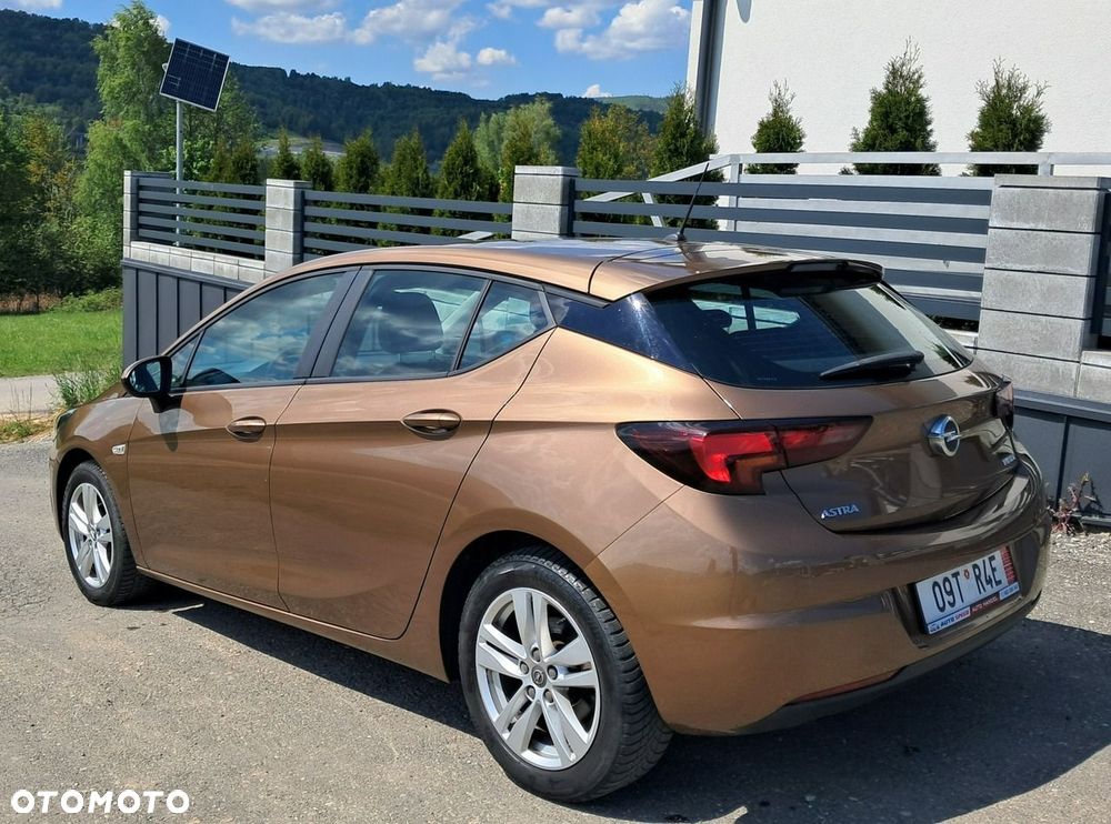 Opel Astra - 6