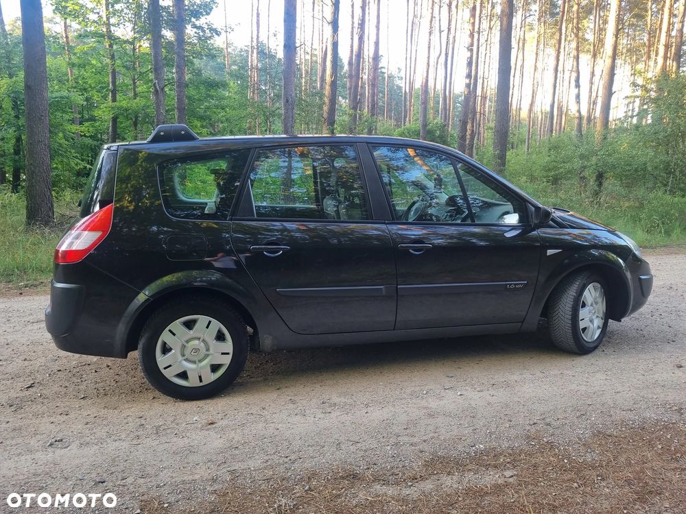 Renault Scenic 1.6 16V Avantage - 20