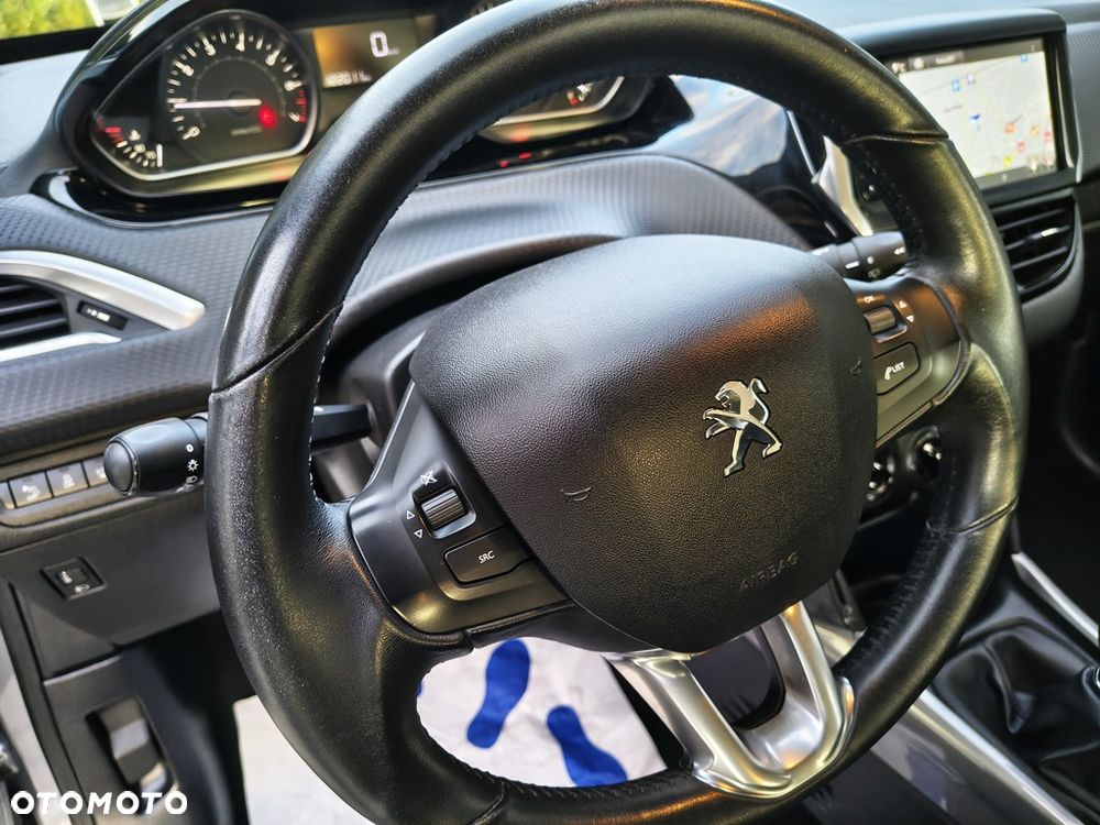 Peugeot 2008 PureTech 110 Stop&Start Active - 17