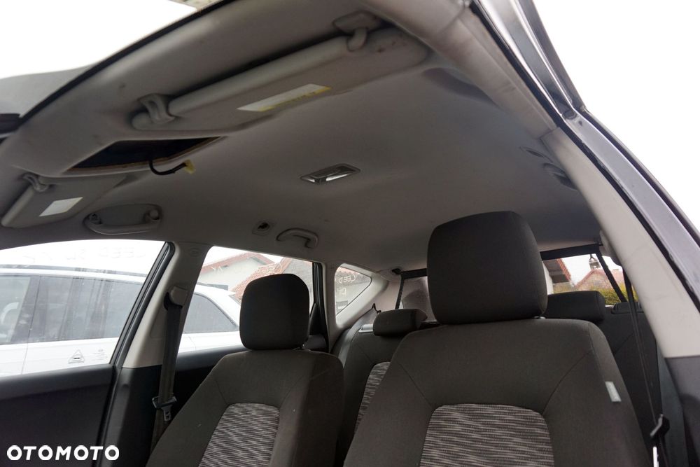 PODSUFITKA CEED I KOMBI 85302-1H620-ED KIA 2006-2009 - 1