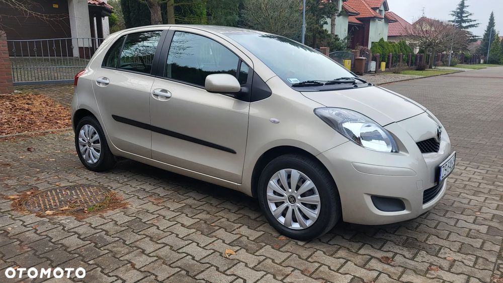 Toyota Yaris - 9