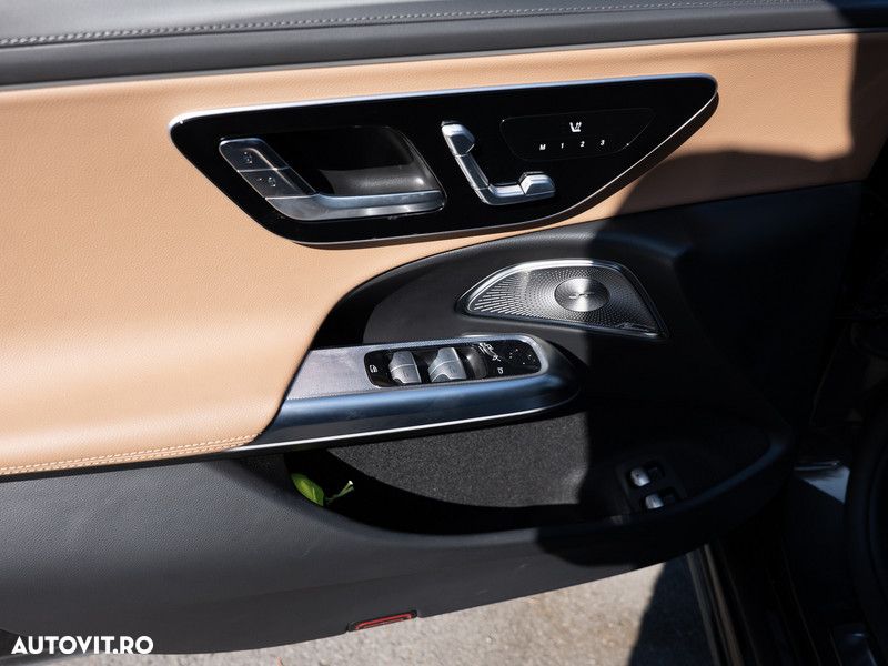Mercedes-Benz E 300e 9G-TRONIC AMG Line NIGHT Edition - 4