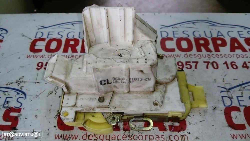 FECHADURA PORTA TRASEIRA ESQUERDA FORD FOCUS SEDAN 2000 -96BGF21813CM - 3