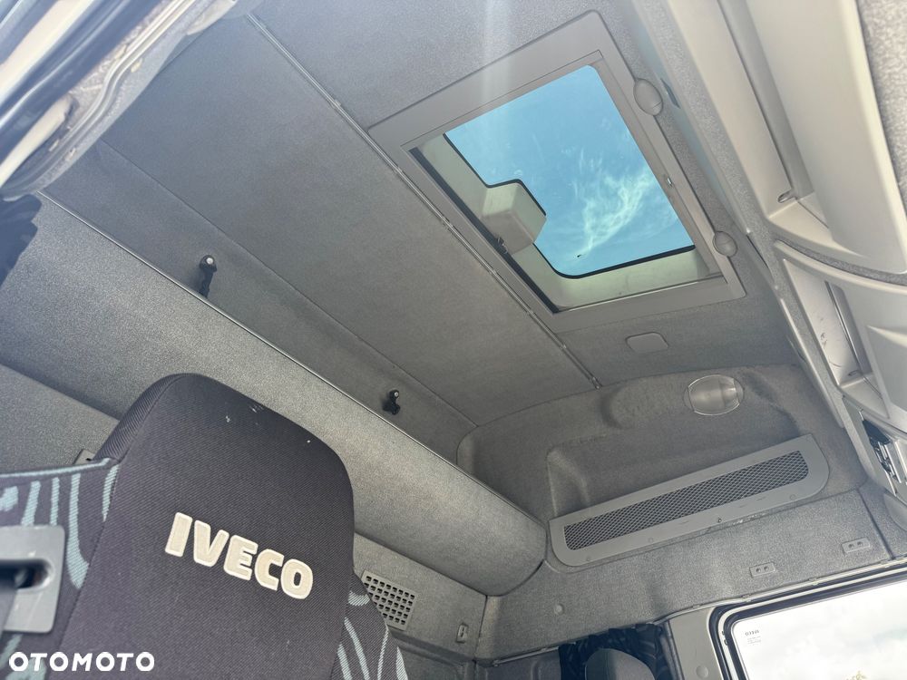 Iveco Eurocargo 190EL28 IZOTERMA 21palet WINDA Import Francja - 36
