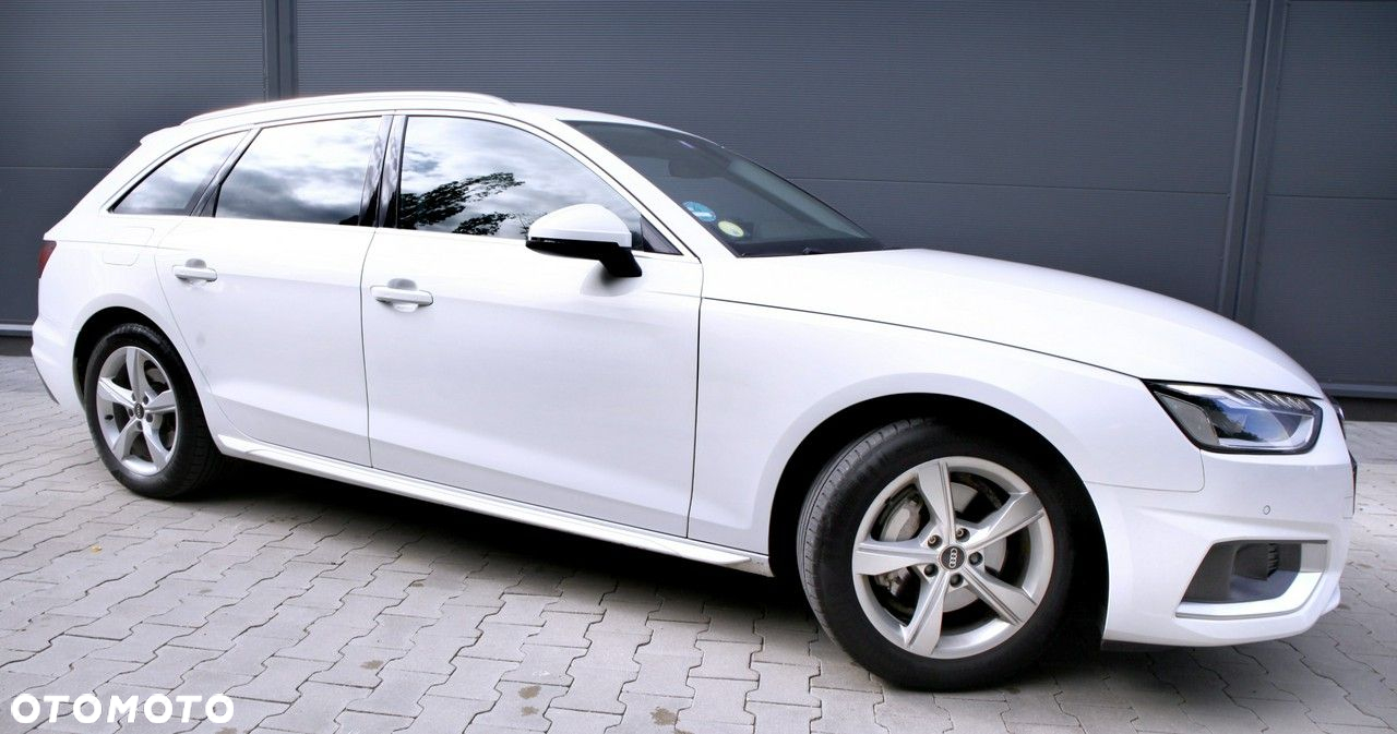 Audi A4 40 TDI S tronic - 32