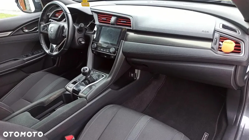 Honda Civic 1.0 i-VTEC Turbo Executive Premium - 9