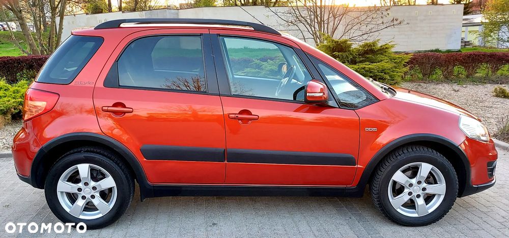 Suzuki SX4 2.0 DDiS 4x4 Style - 11