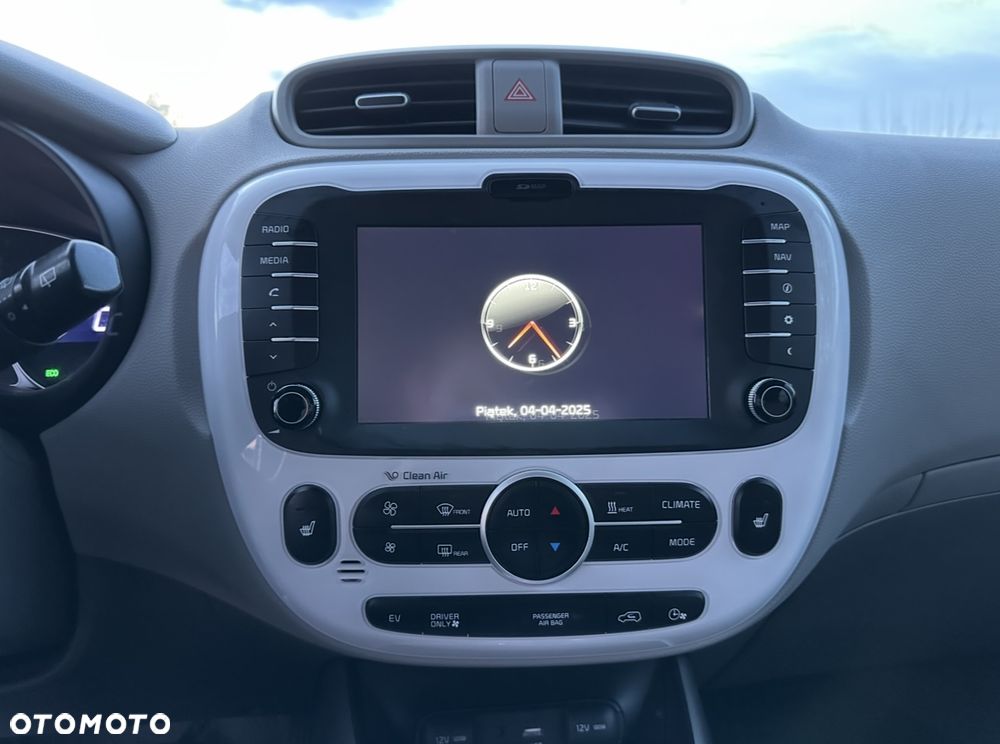 Kia Soul Standard - 22
