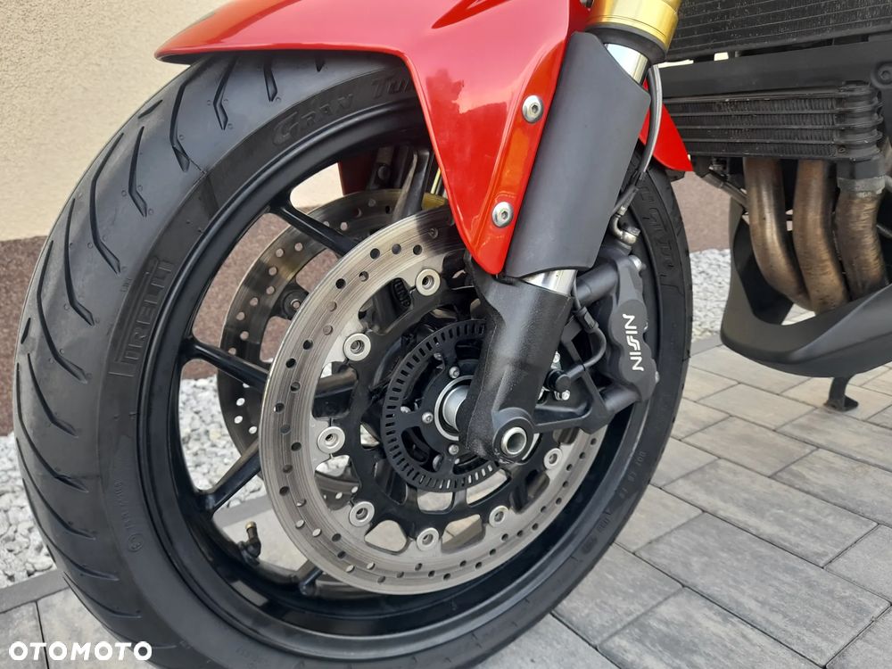 Triumph Tiger - 32