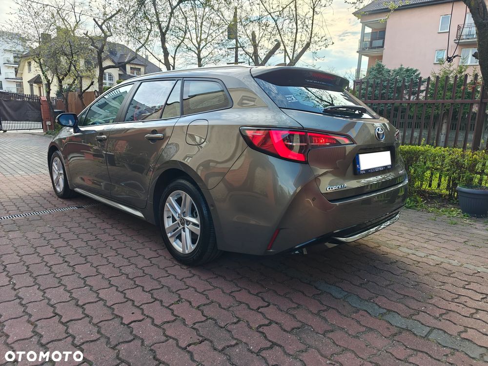 Toyota Corolla 2.0 Hybrid Comfort - 5