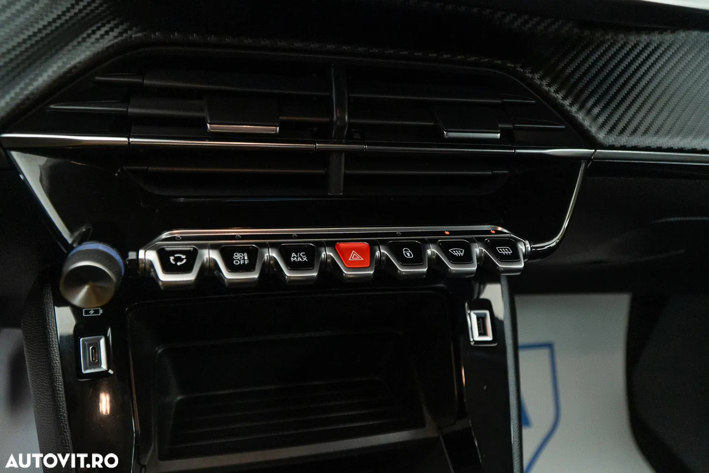 Peugeot 208 PureTech 75 Allure Pack - 12