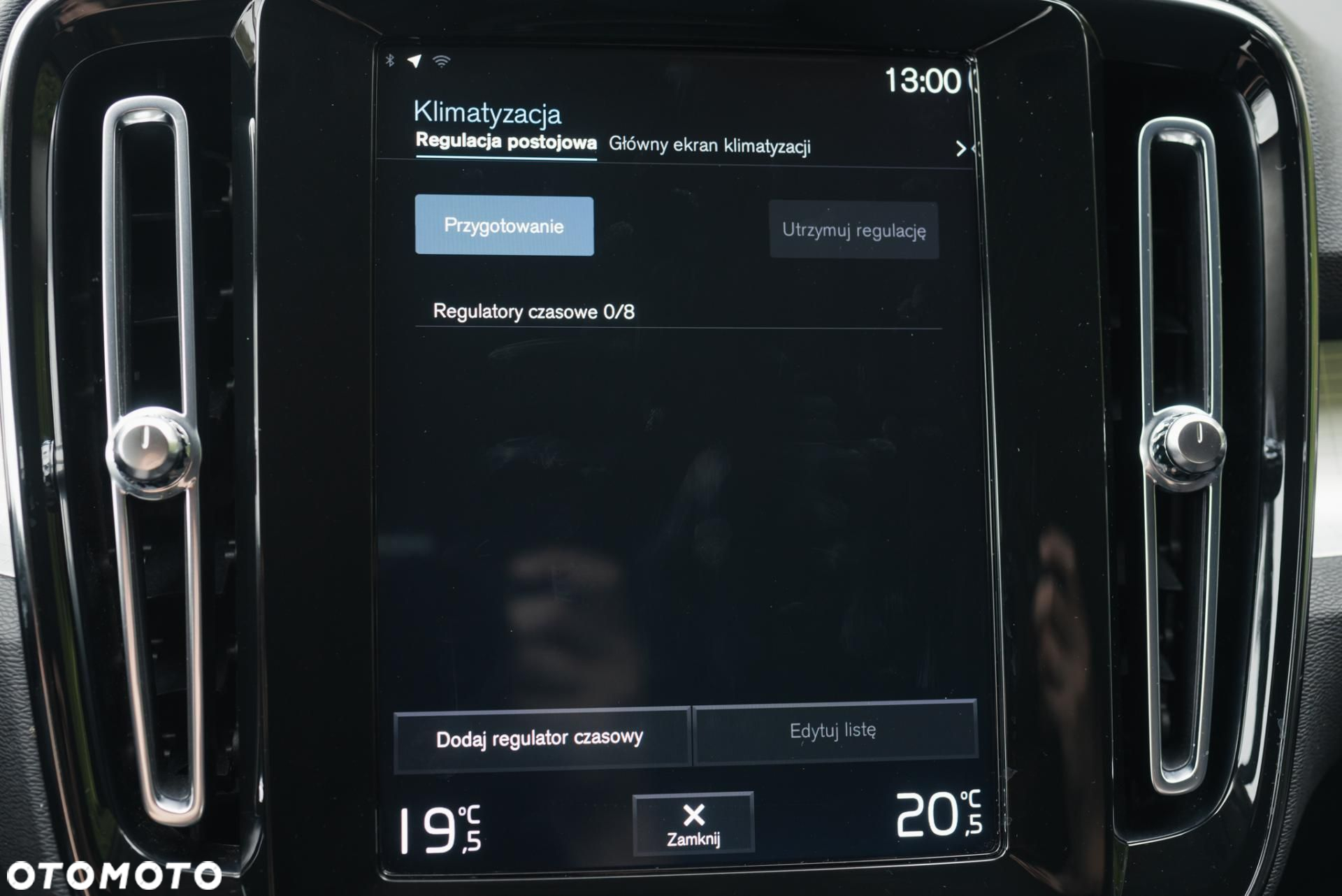 Volvo XC 40 - 25
