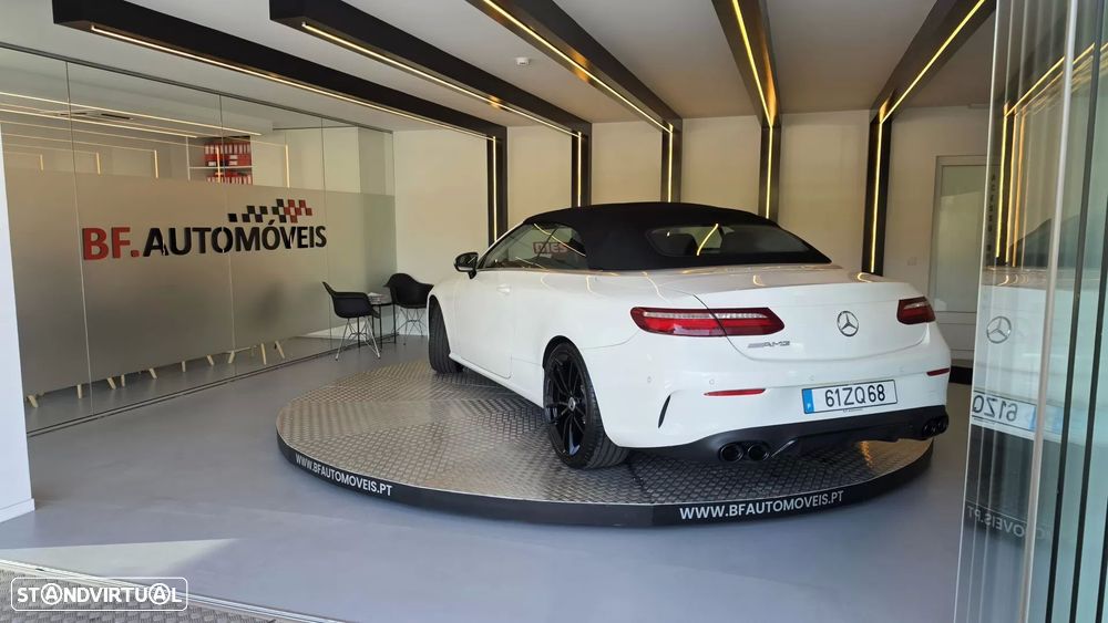 Mercedes-Benz E 220 d Cabrio 9G-Tronic AMG Line - 4