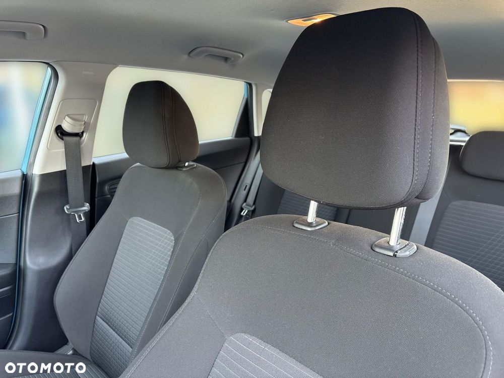Hyundai i20 1.2 Comfort - 11