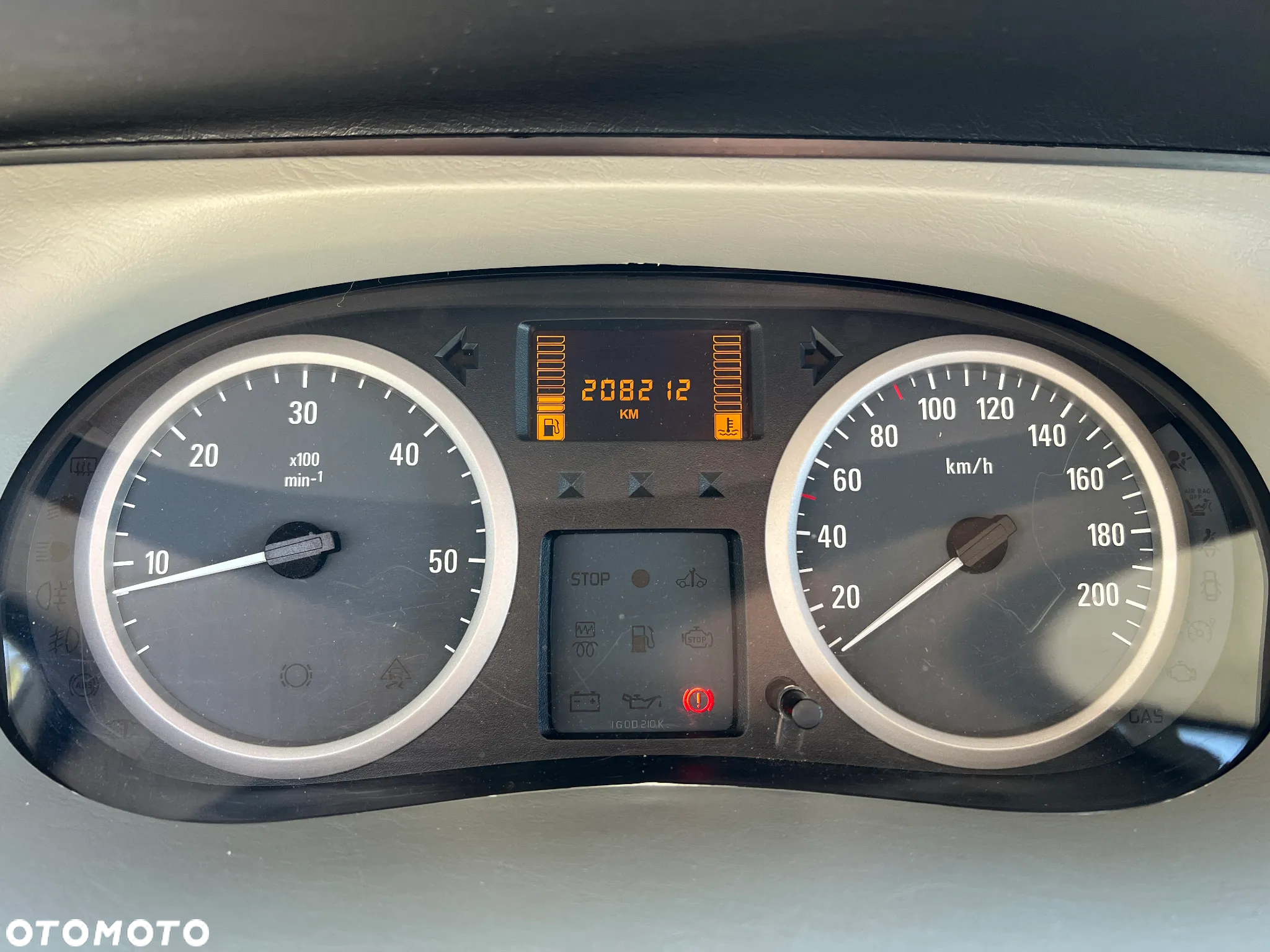 Opel Vivaro L1H1 2.9t - 26