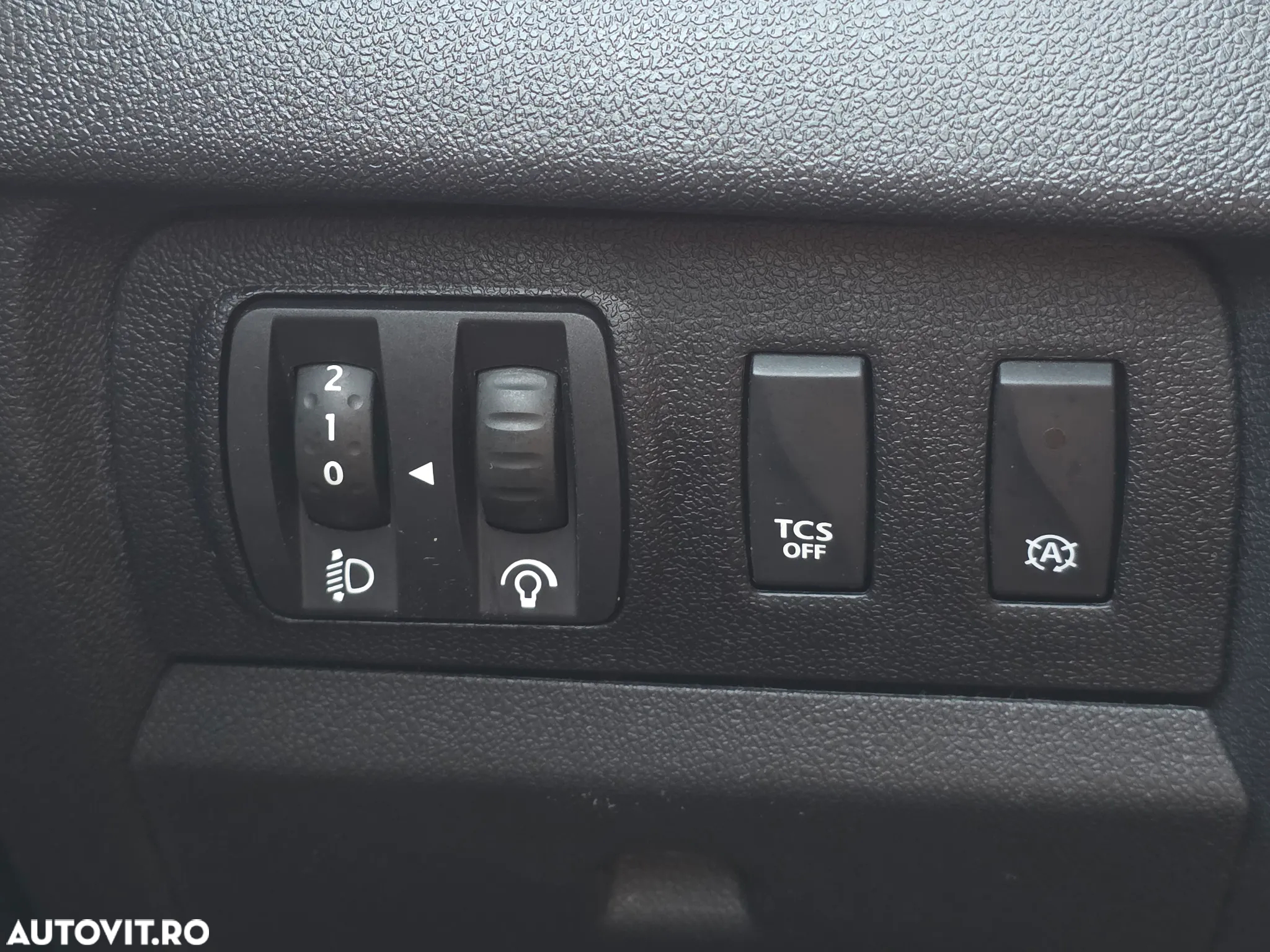 Renault Megane ENERGY dCi 110 Start & Stop Bose Edition - 25