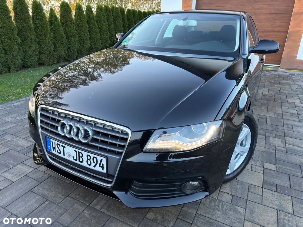 2010 Audi A4 Limousine 1.8 TFSI Attraction, photograph 9