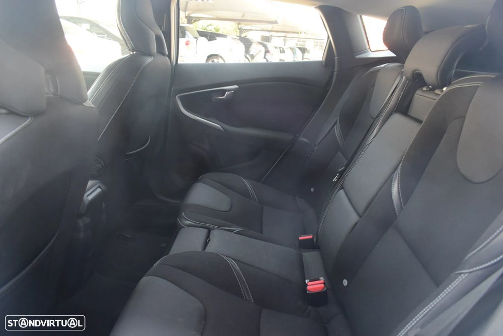 Volvo V40 1.5 T3 Sport Edition Geartronic - 15