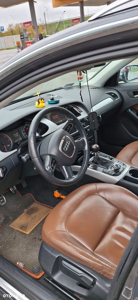 Audi A4 Avant 2.0 TDI DPF - 7