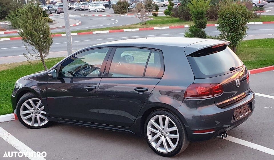 Volkswagen Golf 2.0 DPF GTD DSG - 5