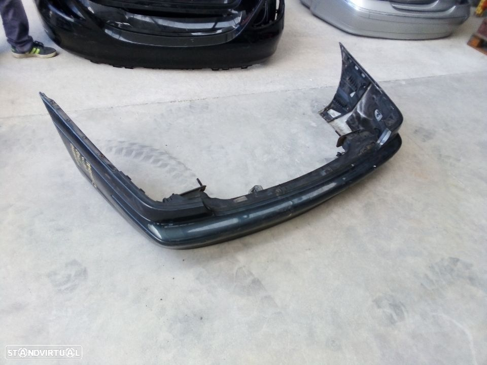 Para choques Traseiro Mercedes  W203 C220 2001 Carinha - 4