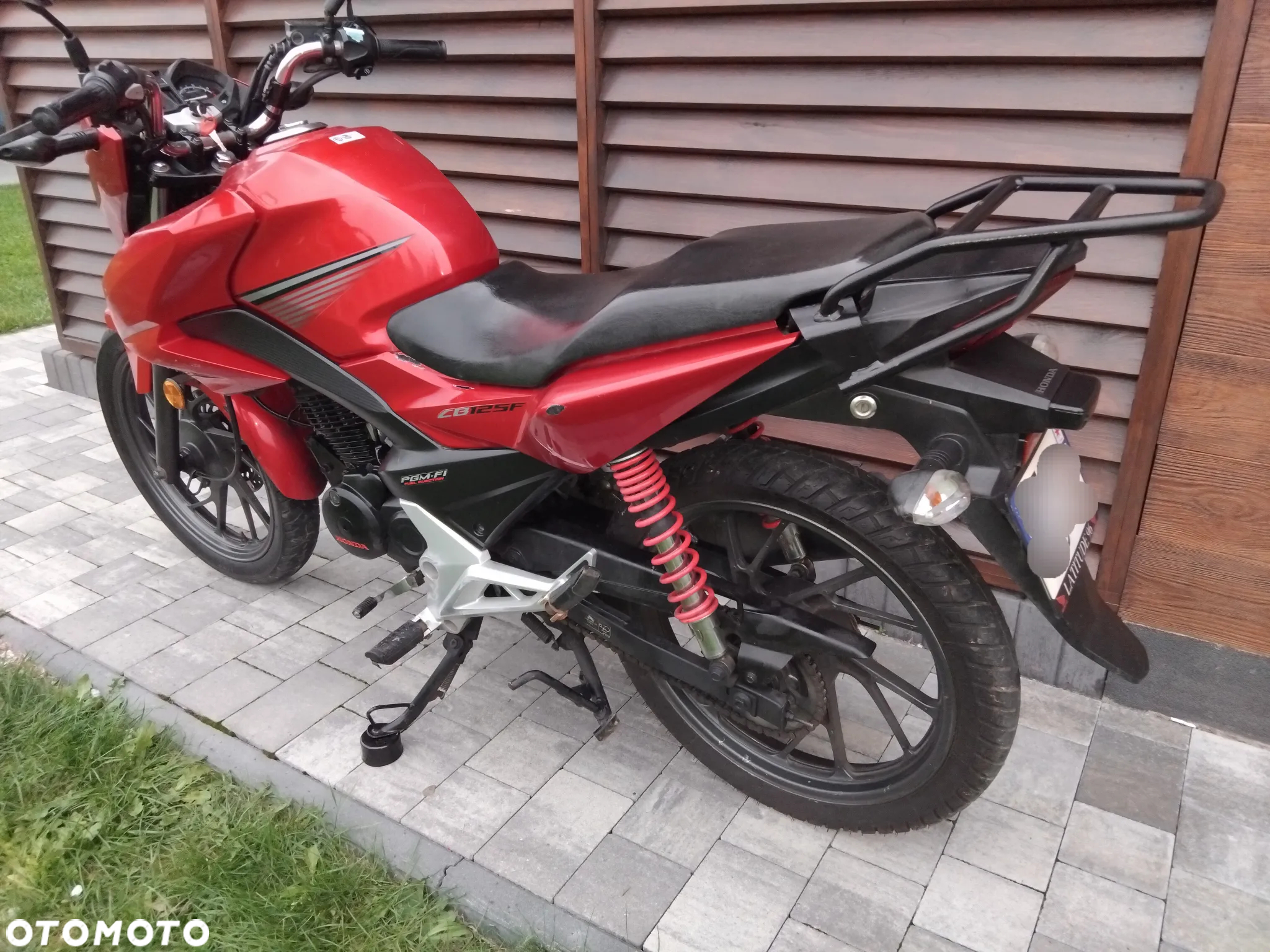 Honda CBF - 5