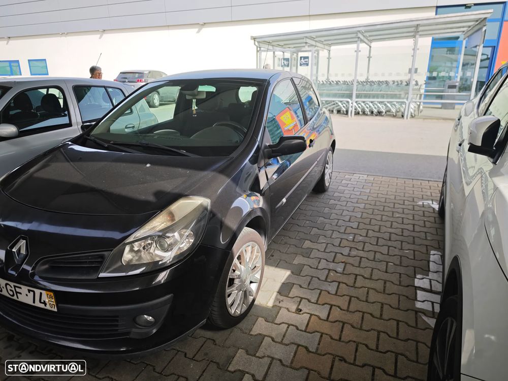 Renault Clio 1.5 dCi Dynamique S - 5