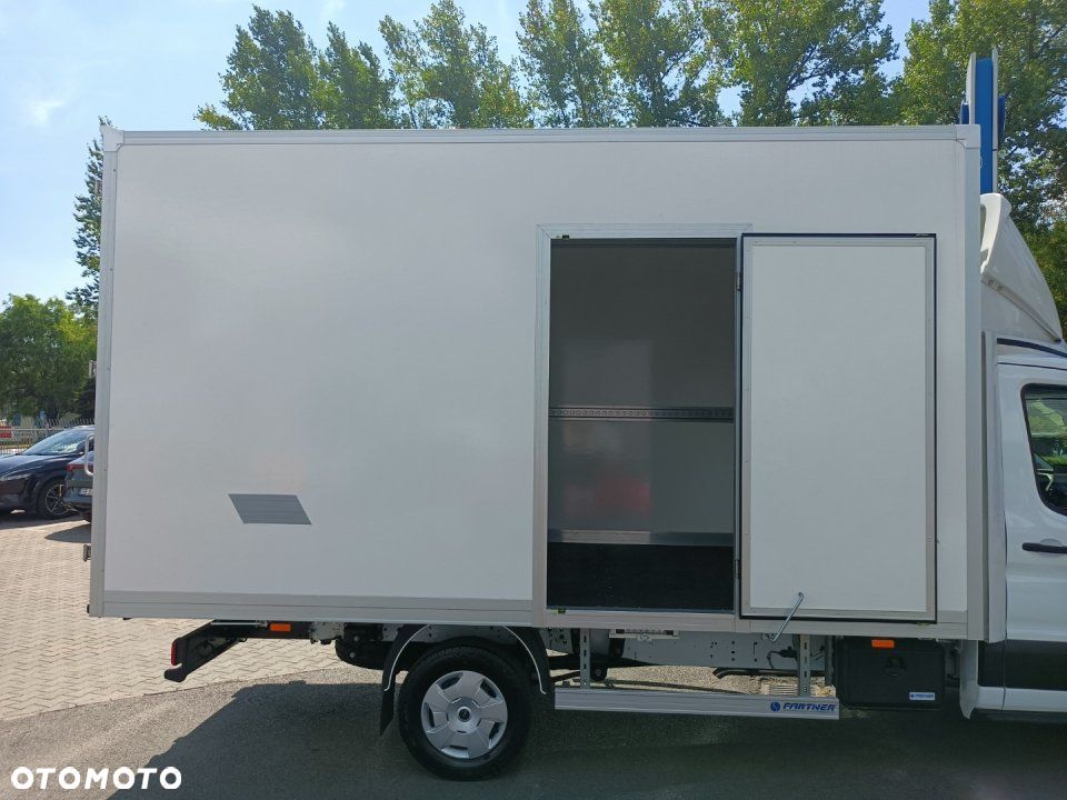 Ford Transit - 9