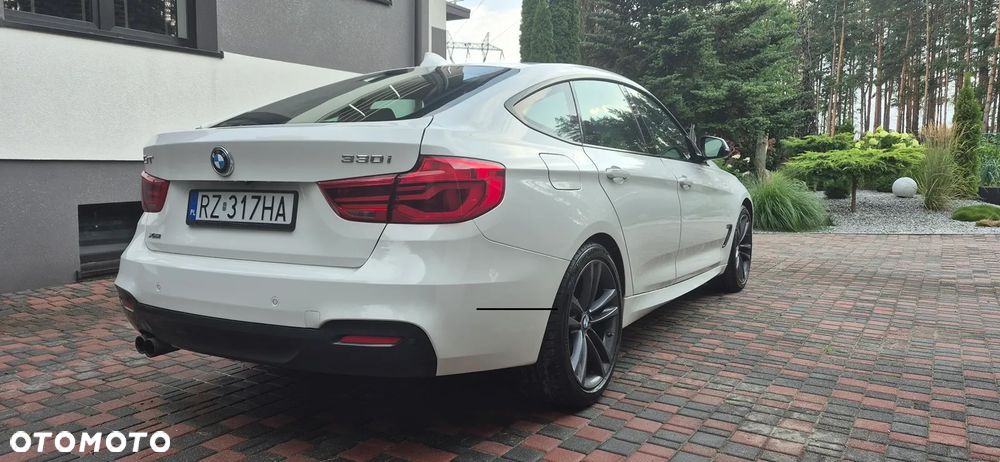 BMW 3GT - 7