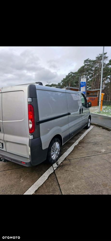 Renault Trafic Long - 2
