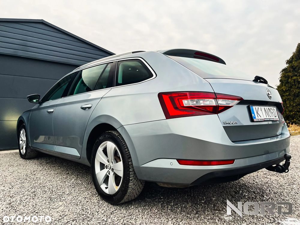 Skoda Superb 1.4 TSI ACT 4x4 Style - 8