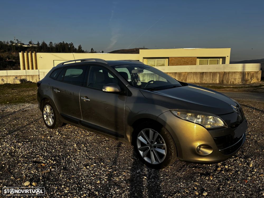 Renault Mégane 1.5 dCi Dynamique - 1