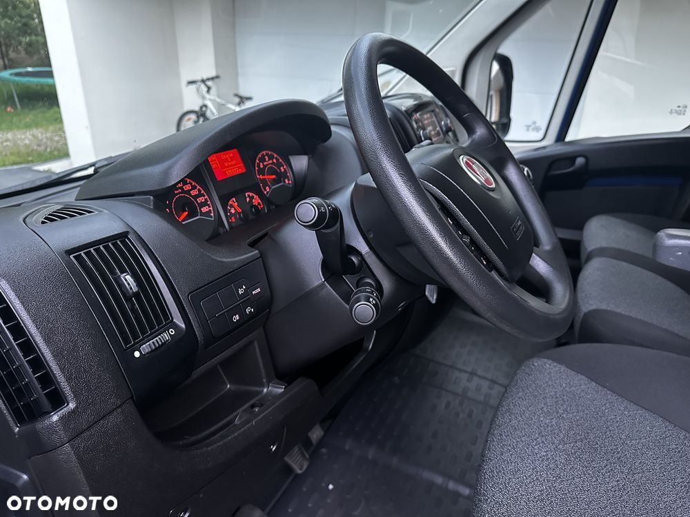 Fiat DUCATO 2.3 MAXI 130KM  KONTENER lekki + WINDA DHOLLAND 350kg silnik 2.3 130KM 2021 EURO 6 - 11