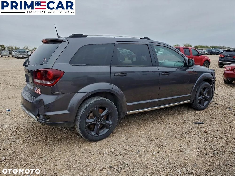 Dodge Journey - 3