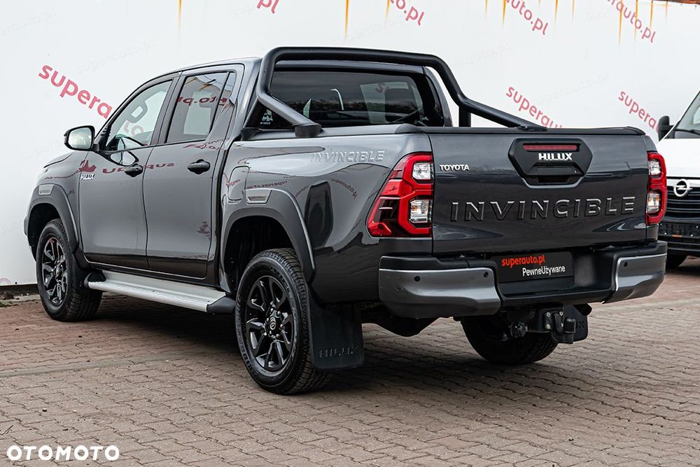 Toyota Hilux 2.8 D-4D Double Cab Invincible 4x4 - 7