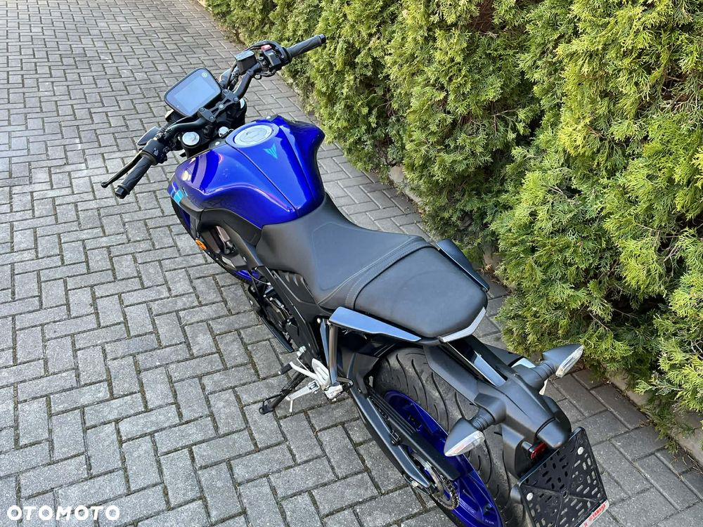 Yamaha MT - 7