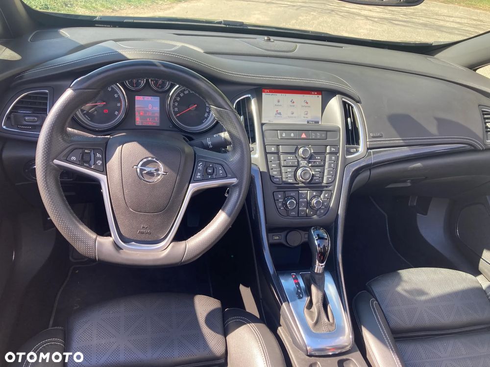 Opel Cascada 1.6 T Cosmo - 32