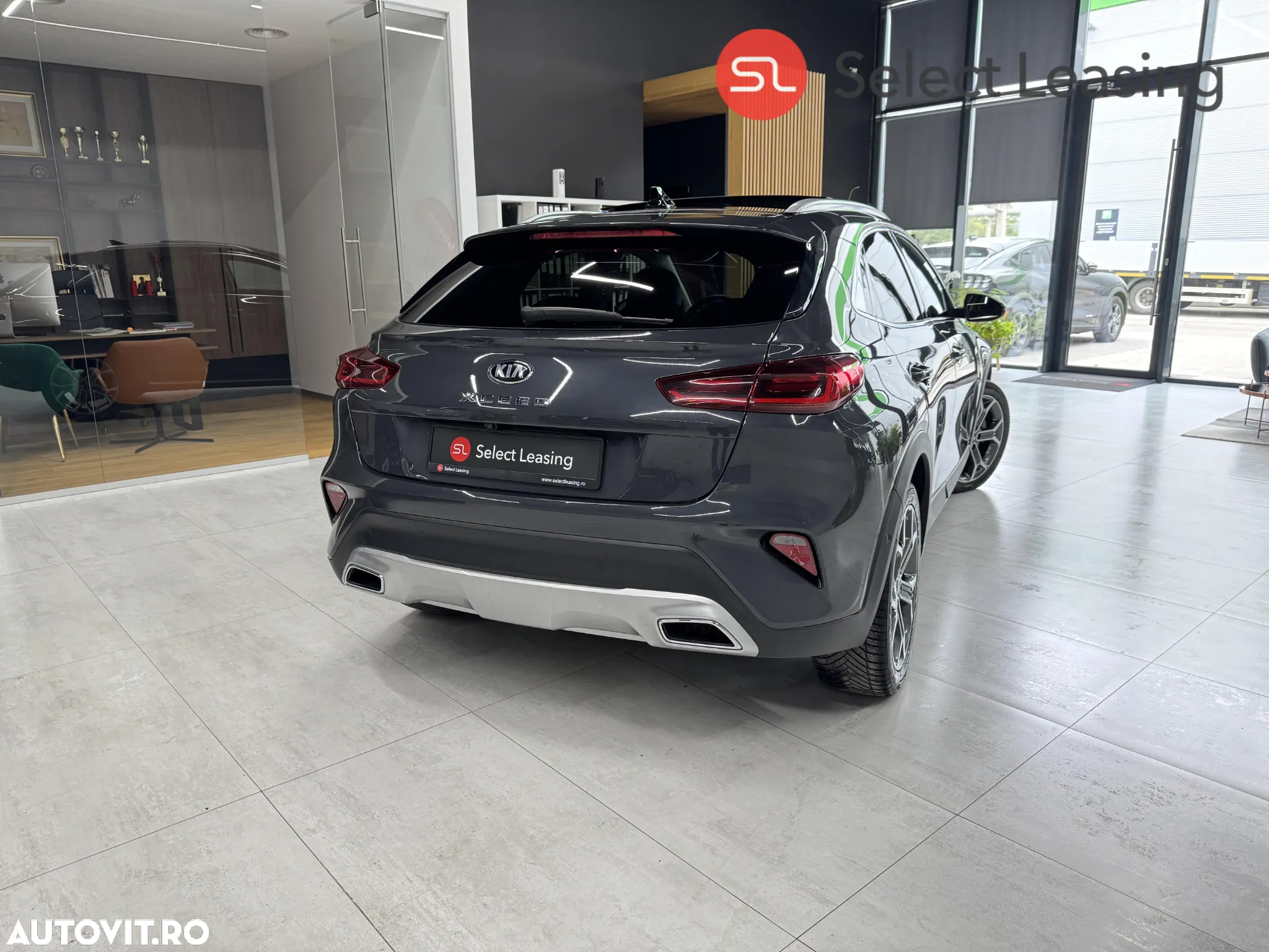 Kia XCeed 1.6 GDI DCT6 OPF Plug-in-Hybrid Platinum Edition - 2