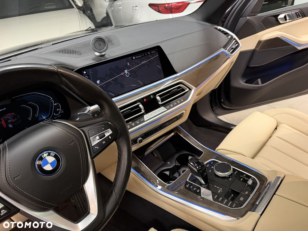 BMW X5 xDrive45e xLine - 24