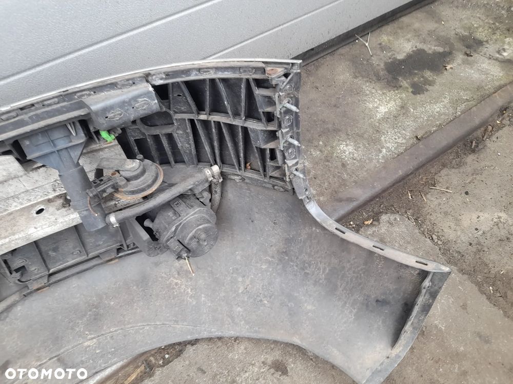 Zderzak przedni przód Audi A6 C5 Lift LX7Z Xenon spryski - 9