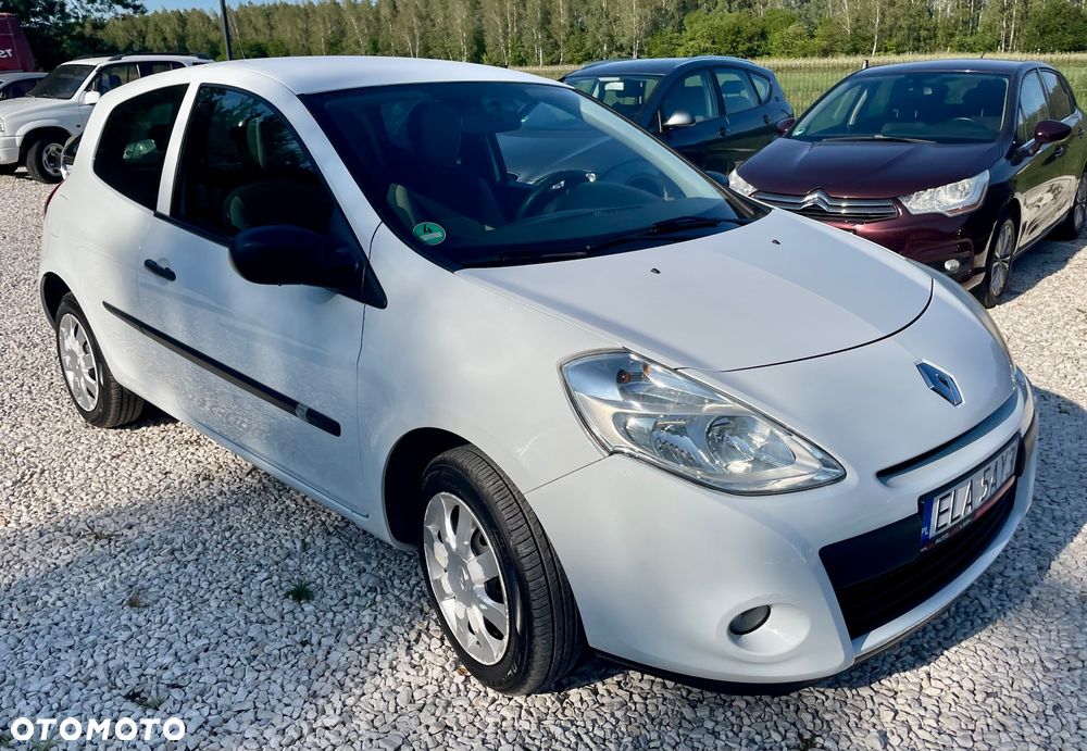 Renault Clio 1.2 16V Authentique - 21