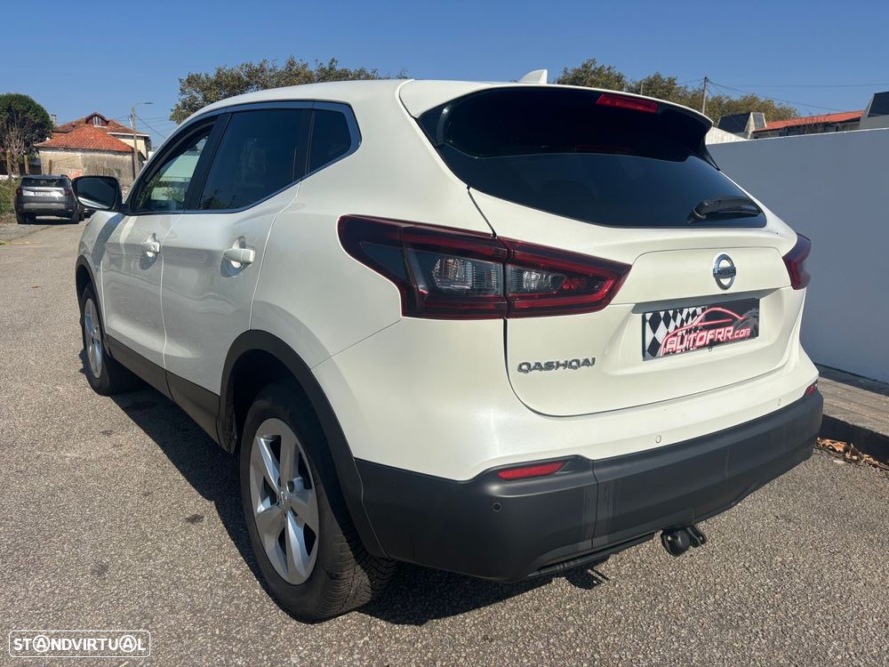 Nissan Qashqai 1.5 dCi N-Connecta - 4