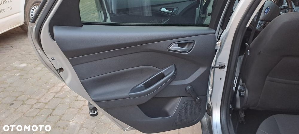 Ford Focus 1.6 TI-VCT Trend - 13