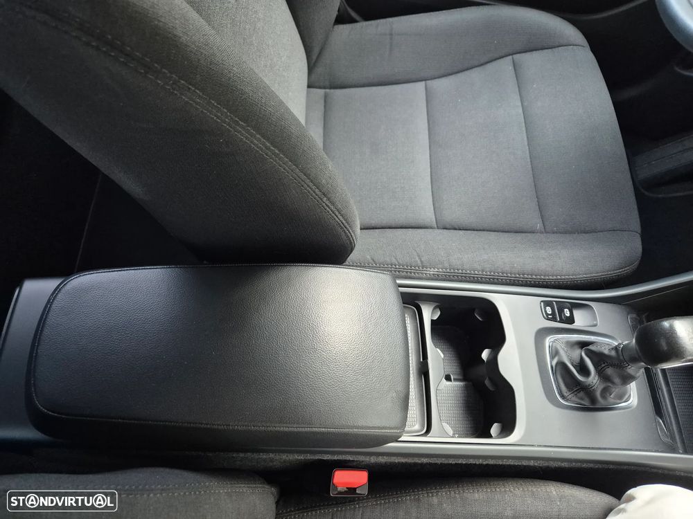 Volvo XC 40 1.5 T2 Momentum - 15
