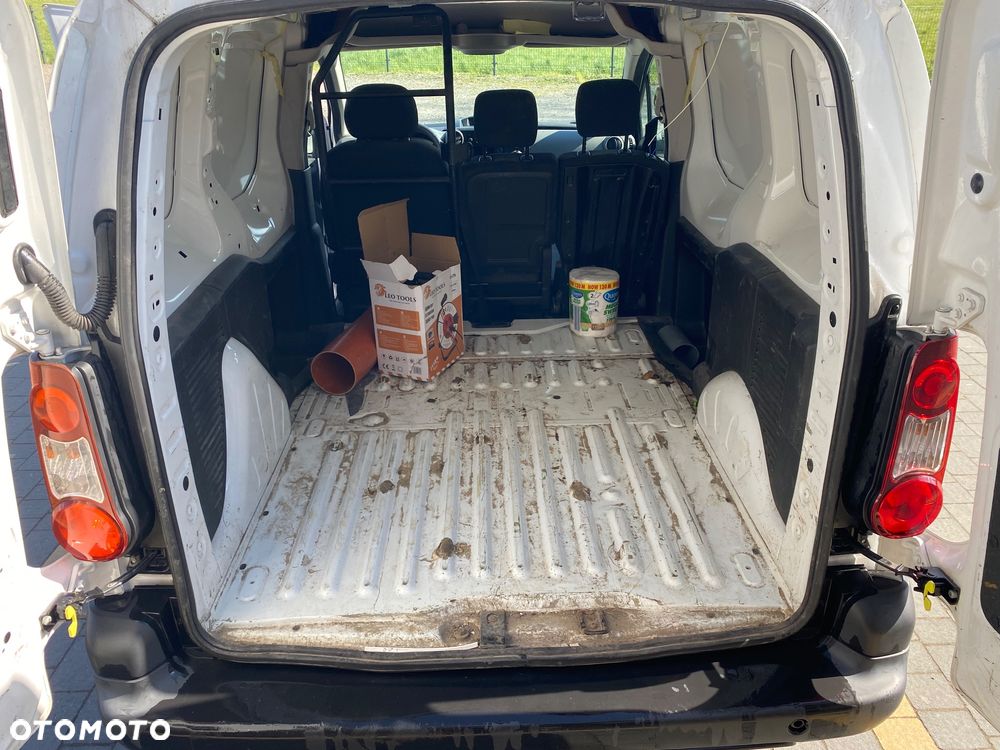 Peugeot Partner berlingo combo - 12