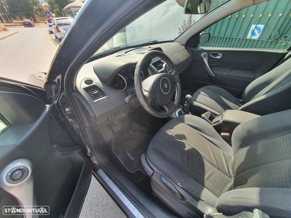 Renault Mégane 1.5 dCi Dynamique - 11