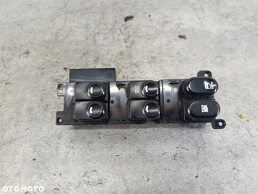 PANEL STEROWANIA SZYB  HYUNDAI I30 I  1.6 CRDI - 1