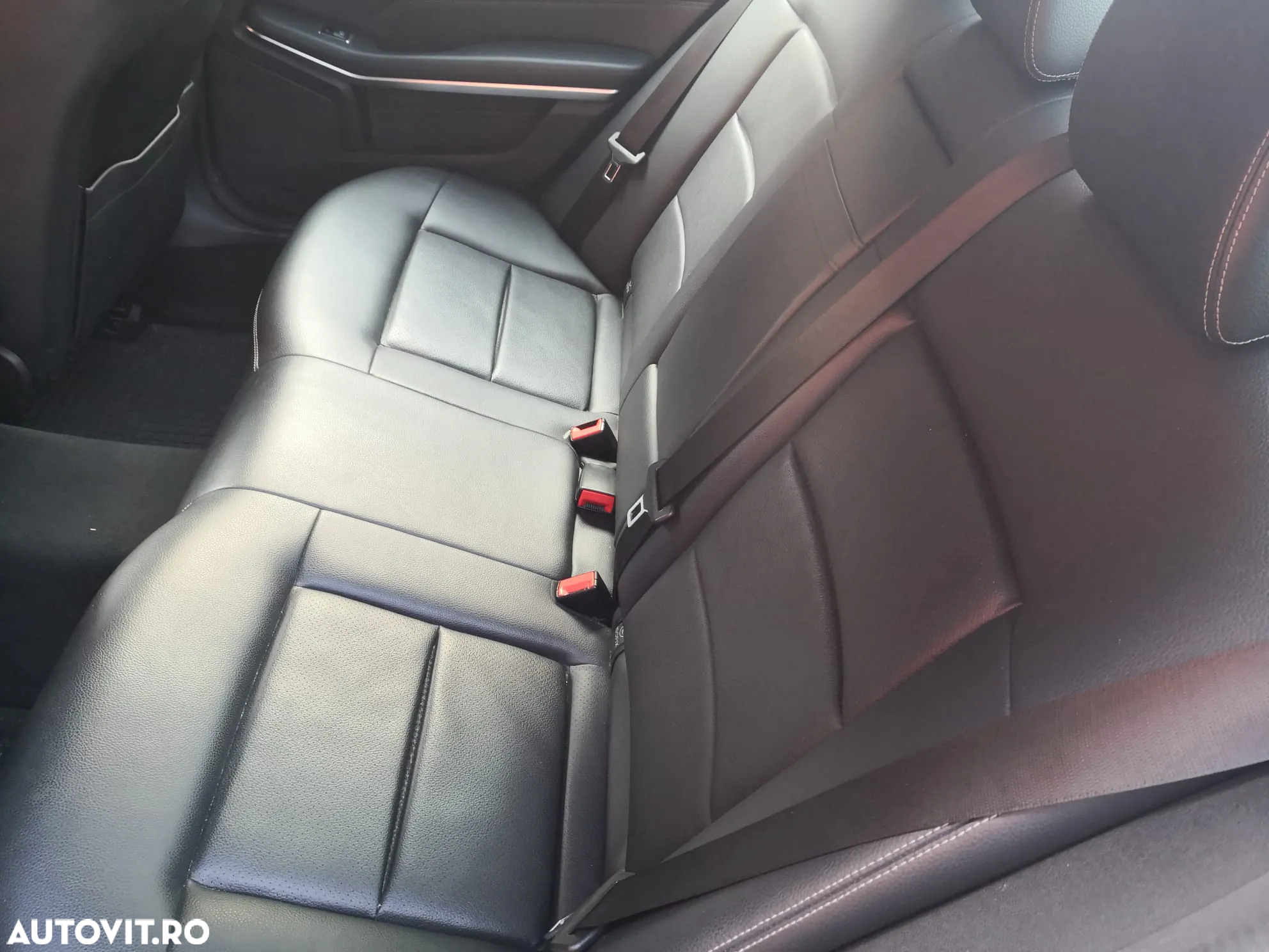 Mercedes-Benz E 200 CDI BlueEfficiency Aut. - 13